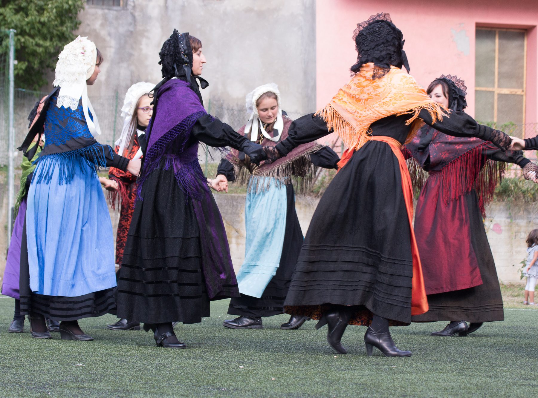 Traditional dances (Bal da Sabre) in Fenestrelle, 2017